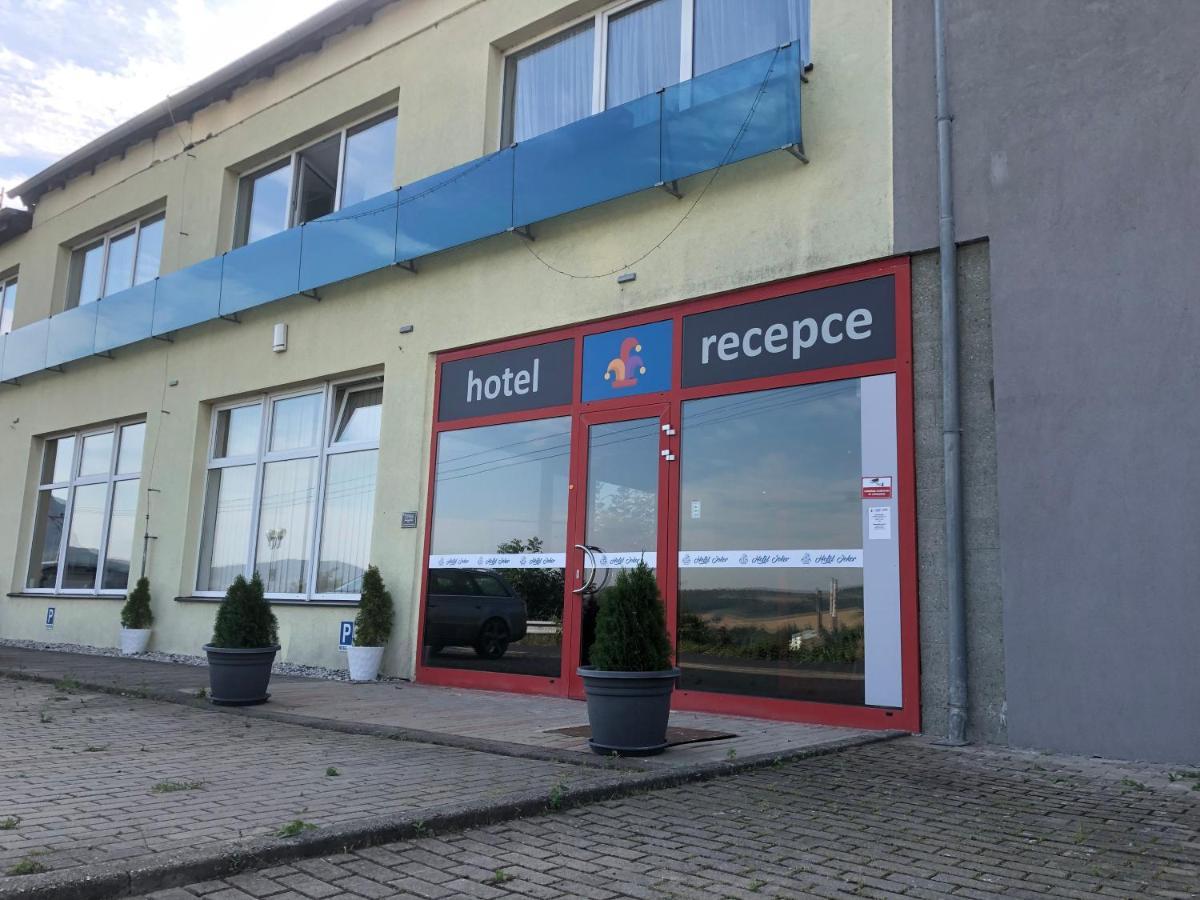 Hotel Joker Obrnice Exterior foto